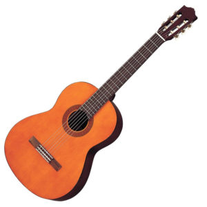 Shop YAMAHA C-40 Classical Guitar online in Muscat and all Oman | cleopatraweb.com